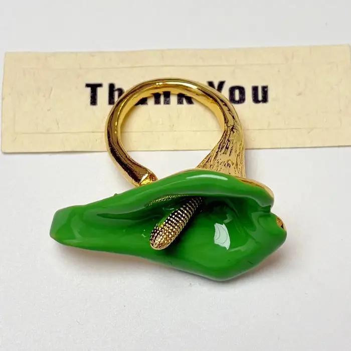 Nouvelle bague Calla Lily