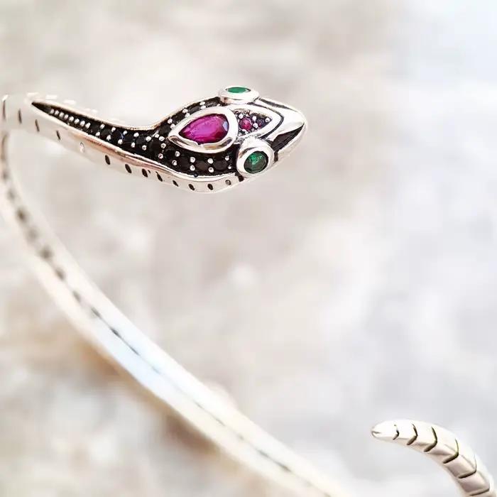 Bracelets serpent Style européen