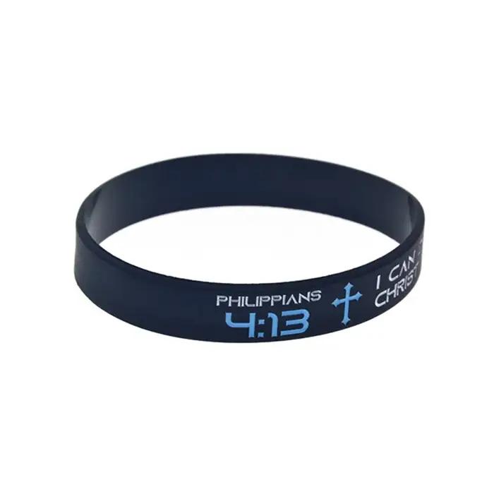 Philippiens 4:13 Je peux tout faire à travers le Christ qui me donne de la force Bracelet en silicone 1