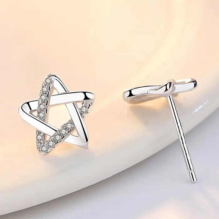 Boucles d'oreilles élégantes en argent sterling 925 avec étoiles en zircon pour femmes pour mariage et soirées de gala