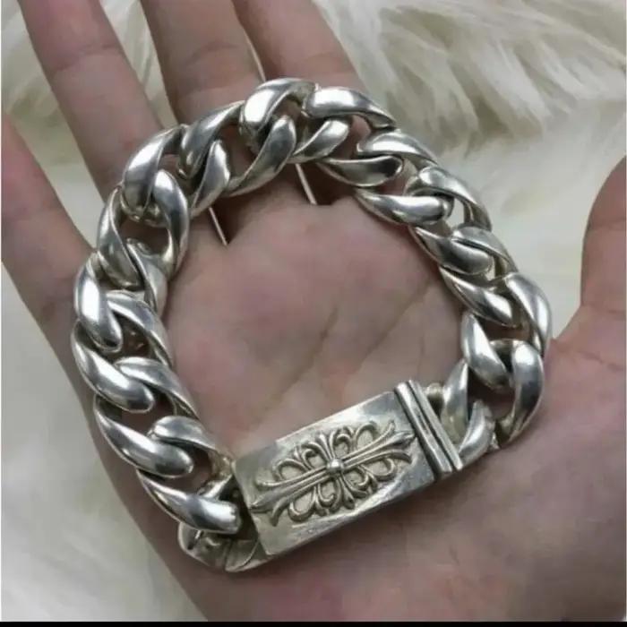 Bracelet en argent tibétain antique de collection design ethnique fait main bijou punk élégant et audacieux cadeau porte-bonheur occasions spéciales