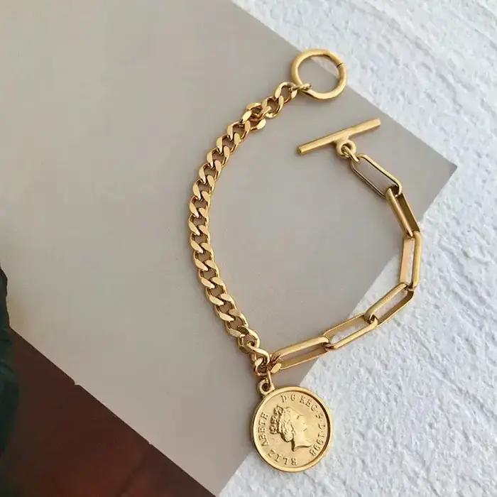 Bracelet à pièces de monnaie de la reine de la reine