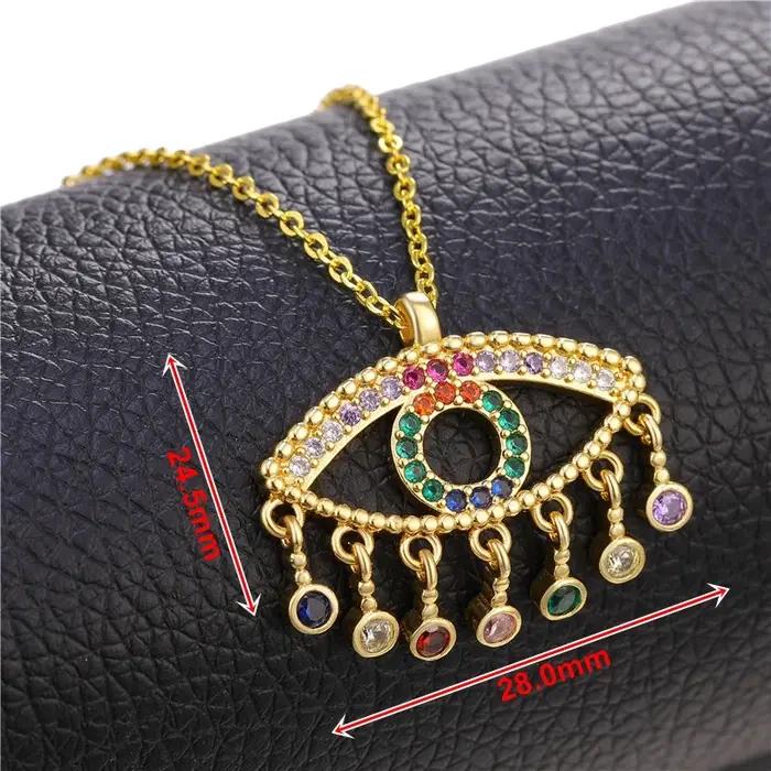 Collier avec pendentif mauvais œil grec pour femmes style moderne protection et élégance pour anniversaires et occasions spéciales