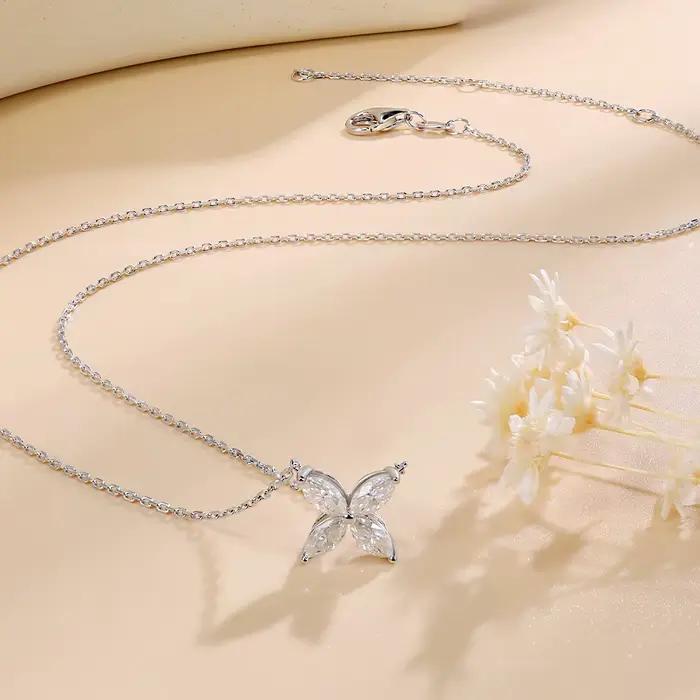 Collier Fleur en Argent S925 avec Moissanite Taille Marquise