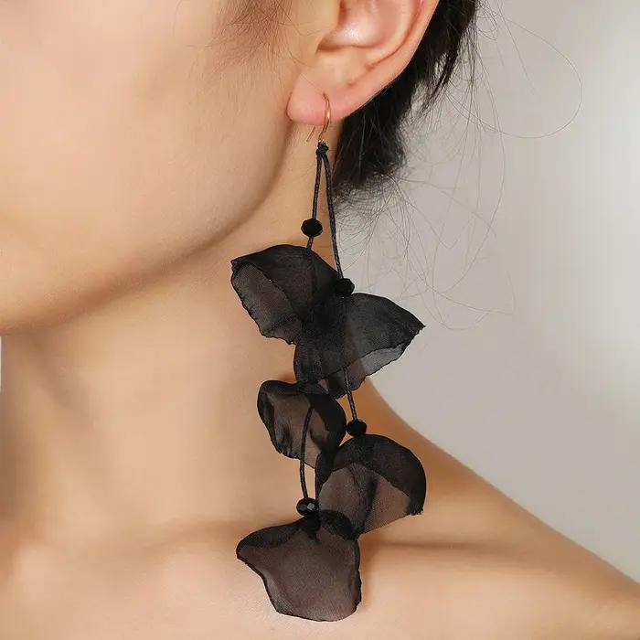 Boucles d'oreilles longues à breloques pour femmes