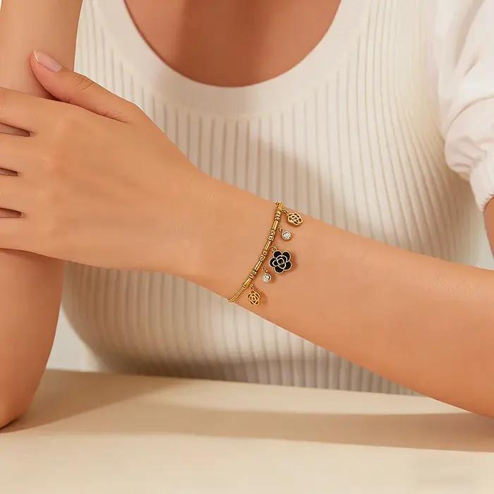 GANEMLY – Bracelet à breloques en forme de fleurs noires classiques pour femmes
