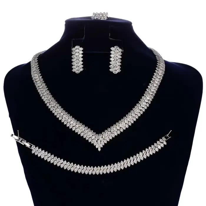Ensemble de bijoux de luxe exquis pour femmes