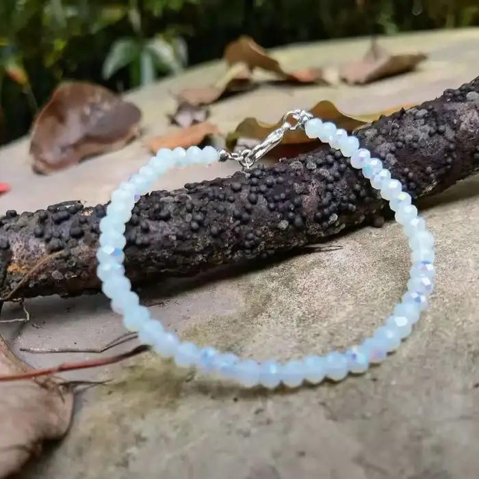Bracelet en labradorite saphir acrylique pour femmes avec fermoir homard et réglage paramètres de pavage occassions spéciales