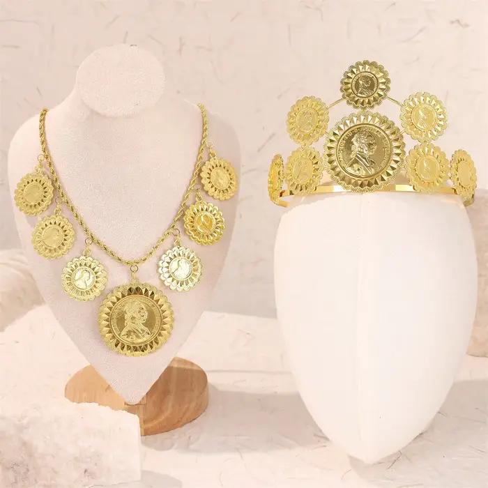 Collier Couronne En Forme De Pièce De Monnaie Accessoire Retro Chic Pour Femme Occasions Spéciales