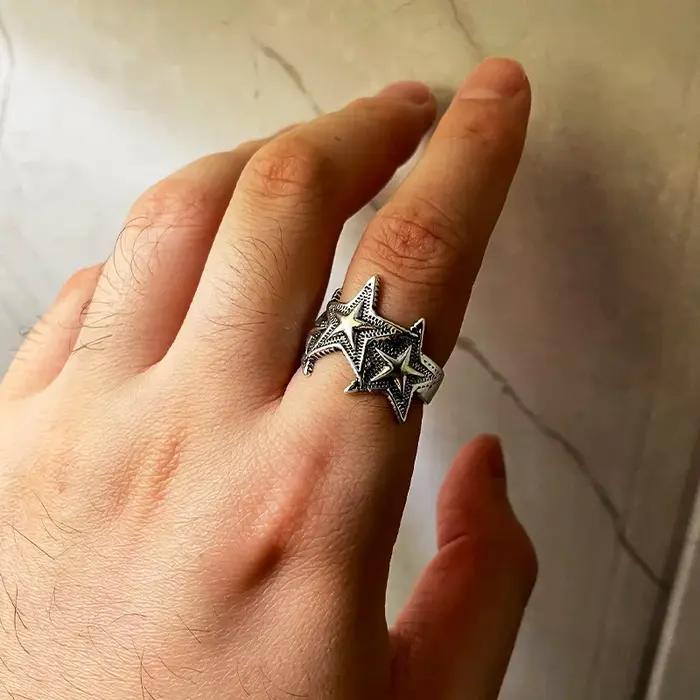 Bague rétro Triple étoile bijou de style punk gothique vintage ouverte pour hommes et femmes occasions spéciales partys