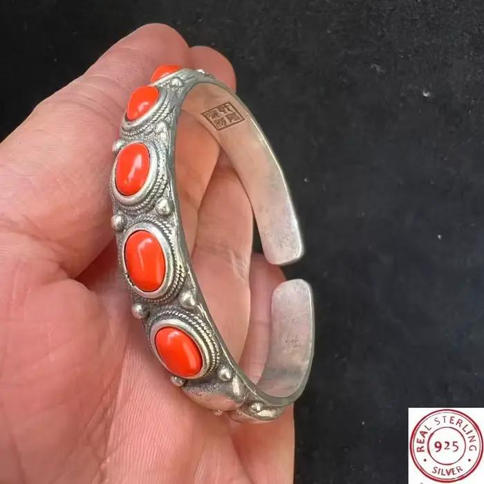 Bracelet en argent tibétain tendance 2026
