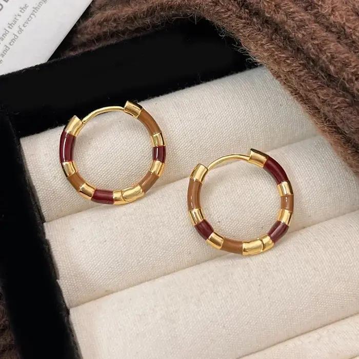 Boucles d'oreilles créoles rondes vintage couleur or en émail pour femme