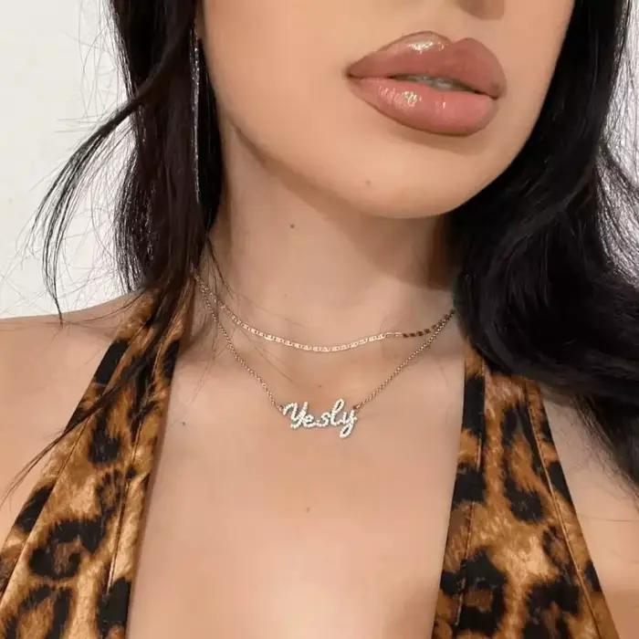 Collier avec nom personnalisé, bijoux en cristal et diamant, cadeau Unique pour femmes, saint-valentin, anniversaire, spécial noël, Couple