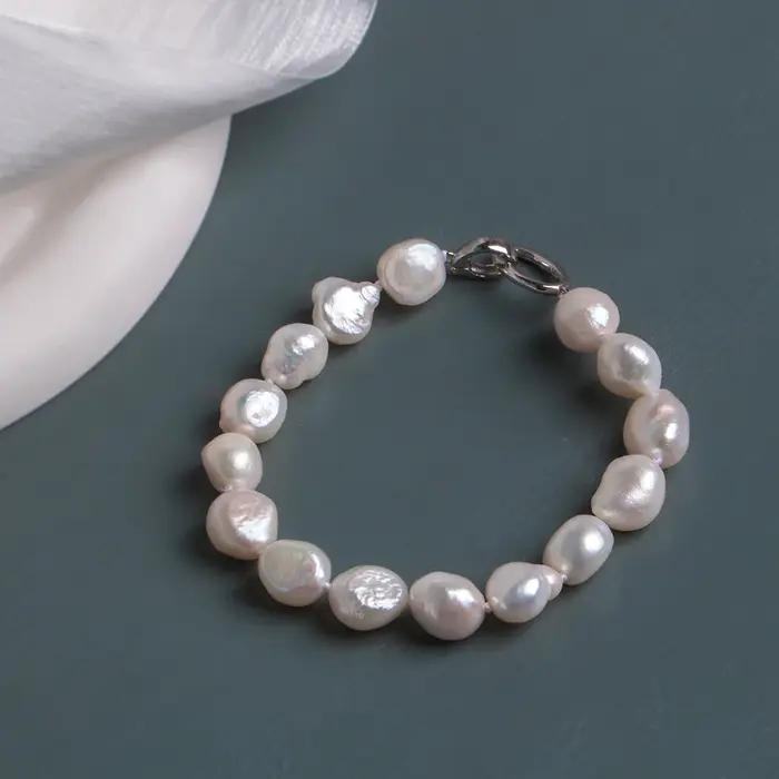 Bracelet en perles d'eau douce baroques et boutons plaqué argent pour femmes élégantes occasions spéciales cadeau original