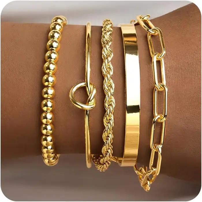 Bracelets en or pour femmes