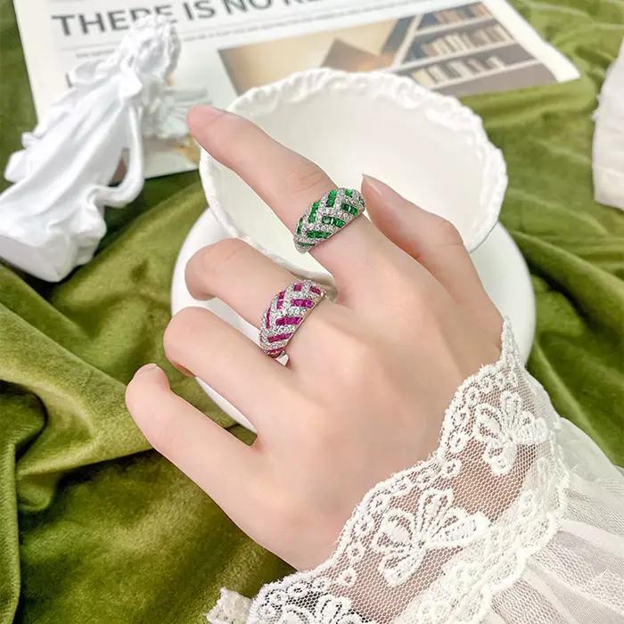 Vinregem Lab créé saphir rubis émeraude gemmes Vintage ouvert anneau réglable pour les femmes cadeau anniversaire bijoux fins en gros