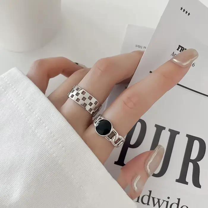 Bague géométrique ronde rétro couleur argent véritable pour femmes