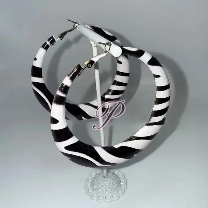 Y2K – boucles d'oreilles géométriques à rayures zébrées pour femmes, bijoux Cool Punk Sexy, breloque