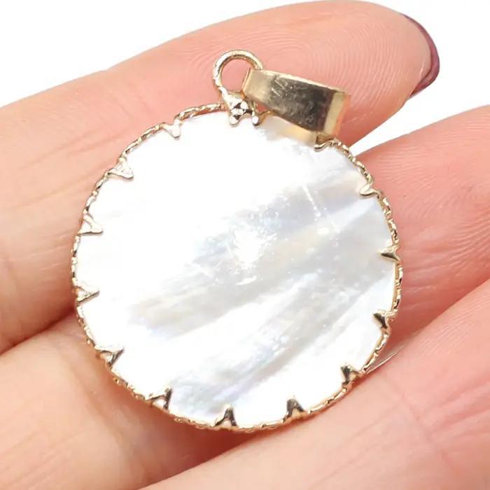Pendentif en coquillage blanc naturel, rond en nacre, breloques exquises pour la fabrication de bijoux, accessoires de collier et de boucles d'oreilles DIY
