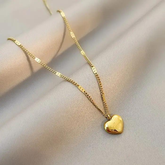 Collier couleur or, 1 pièce