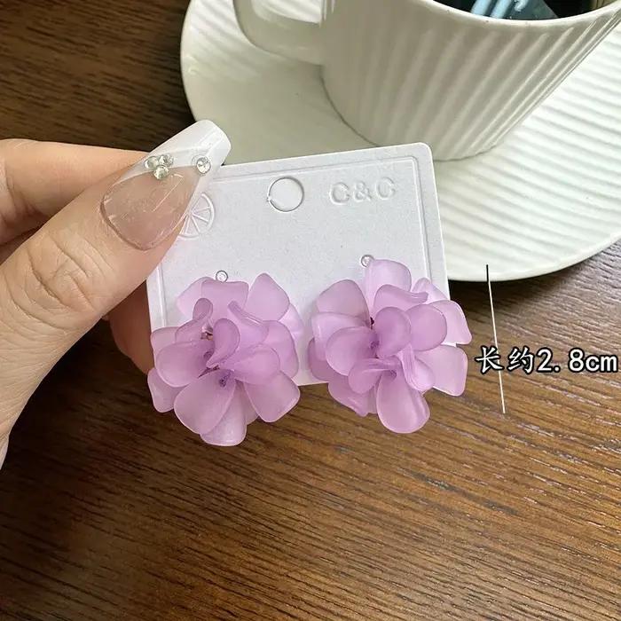 Boucles d'oreilles élégantes à la mode pour femmes