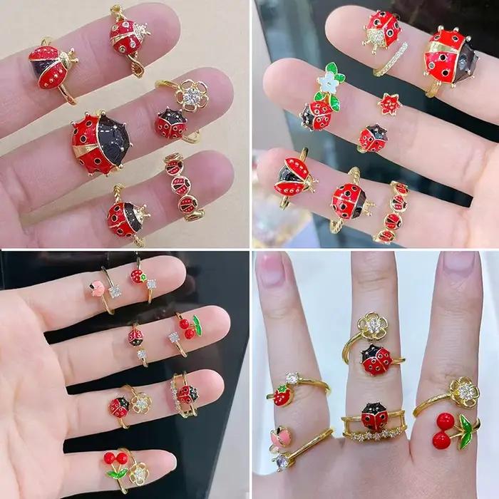 Bague ZHUKOU en zircone cubique avec émail rouge et motif coccinelle pour femmes et hommes pour soirées et occasions spéciales