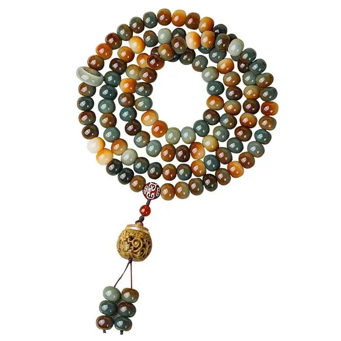 108 Bracelets Bodhi hommes femmes tenant des perles