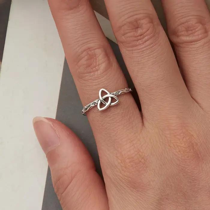 BAMOER 925 en argent Sterling en relief Vintage motif celtique bague pour les femmes Simple