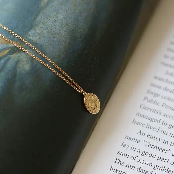 Amaiyllis 18k or vierge marie Double face ovale clavicule Collier pendentif fait à la main tour de cou Boho