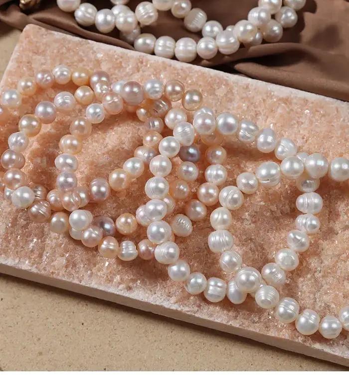 Bracelets élégants en perles naturelles d'eau douce pour femmes