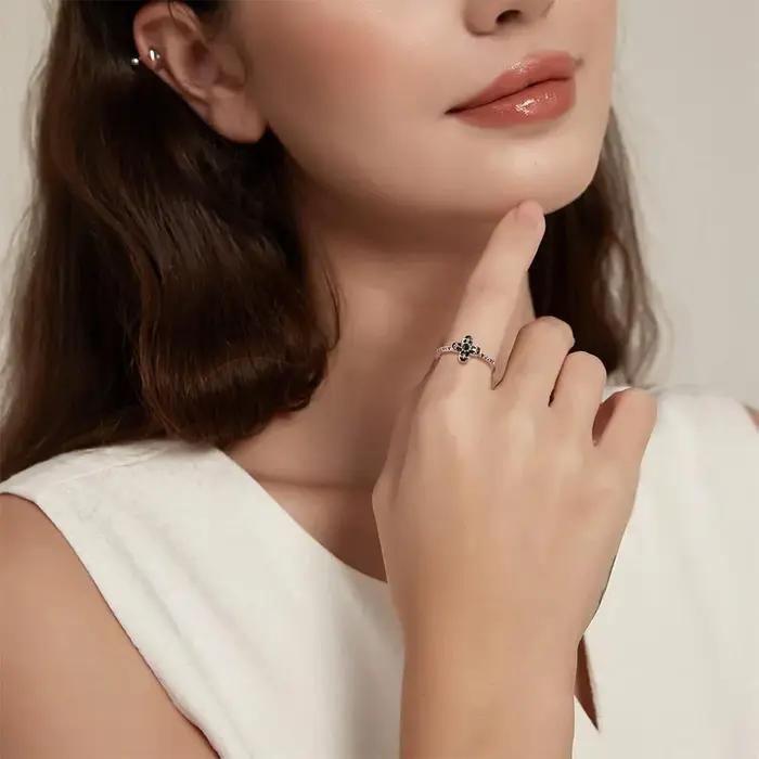 Monkton 100% S925 argent Sterling trèfle noir fleur anneaux pour femmes