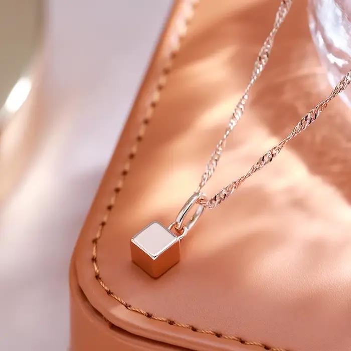 Jcorde YDREAM-Pendentif Carré Brcorporelle pour Femme