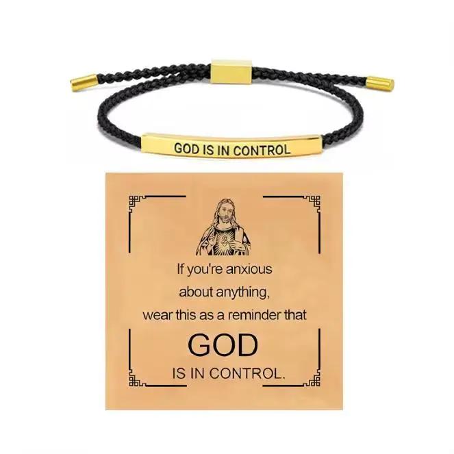 Bracelet d'inspiration élégant «il est dans le contrôle», bracelet avec lettres gravées pour femmes