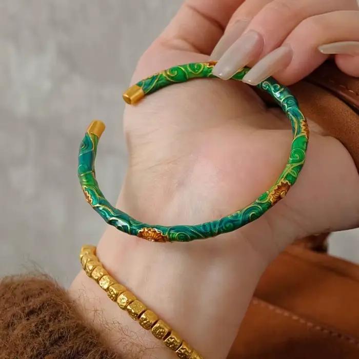 Bracelet en perle cloisonnée chinoise bracelet ouvert vintage style ethnique fleur en filigrane bijou à main pour femmes occasions spéciales
