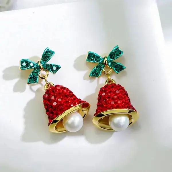 Boucles d'oreilles délicates en forme d'arbre de noël pour femmes