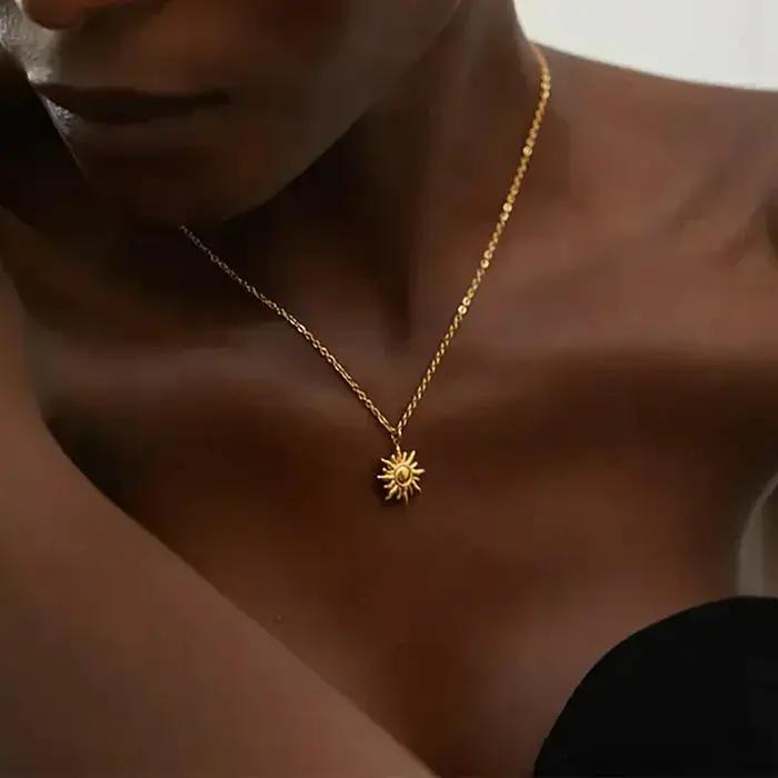 Collier géométrique en acier inoxydable pour femmes