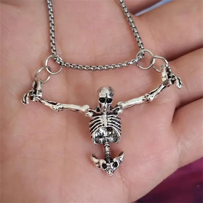 Collier crâne Punk, pendentif crâne de captivité