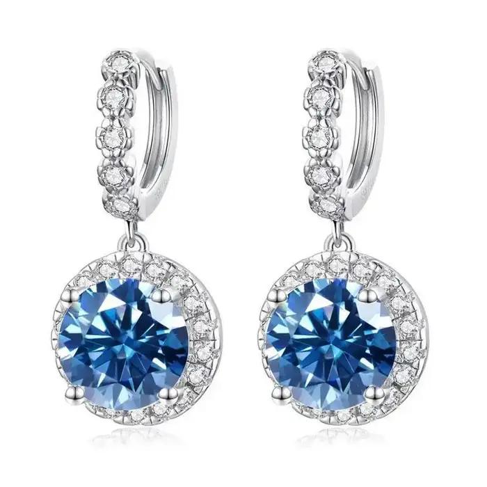 Boucles d'oreilles rondes classiques en Moissanite couleur