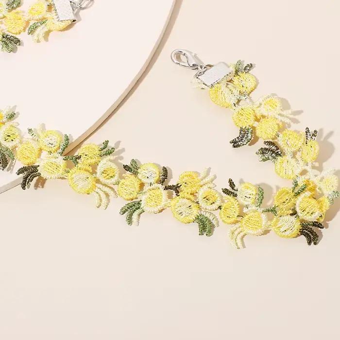 Collier ras du cou en dentelle à fleurs douces pour femmes et filles, broderie de bonne qualité, accessoire de Design romantique à la mode
