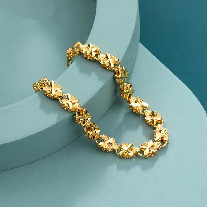 Bracelet en or porte-bonheur étoile moderne pour femmes cadeau chance occasion spéciale trousseau de mariage original design bijoux
