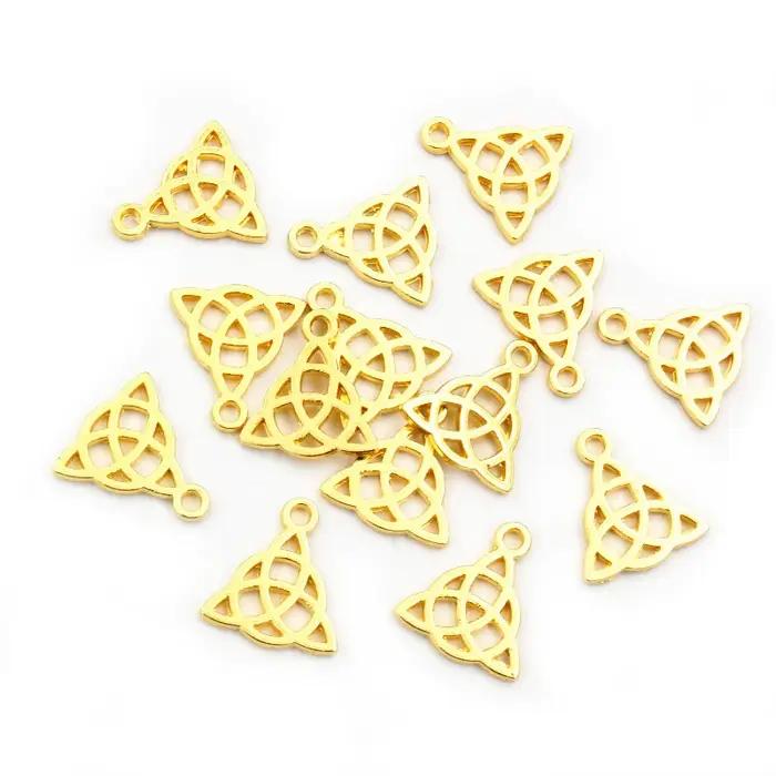 Pendentifs en alliage de zinc plaqué or bronze symboles triangulaires vintage pour bracelet collier femme occassions spéciales
