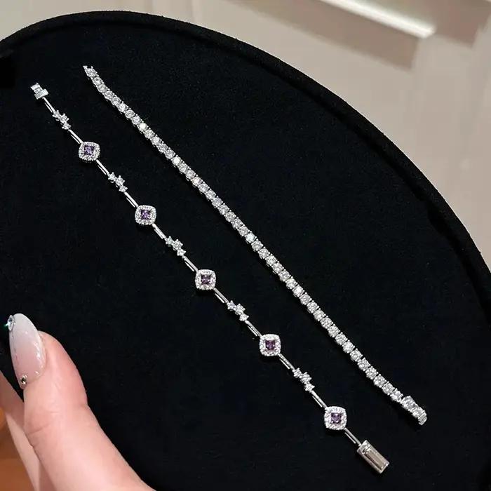Bracelet en diamant incrusté de pierres précieuses violettes