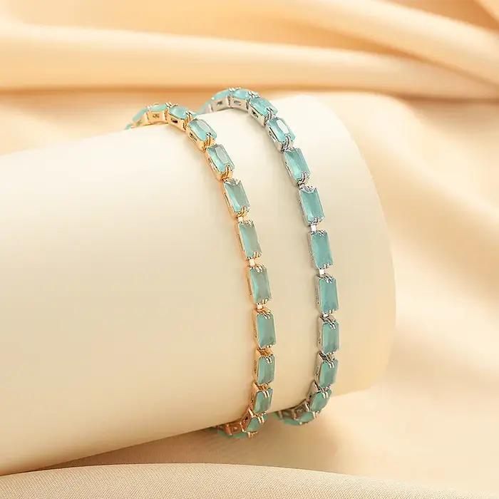 Bracelet carré bleu en argent sterling 925 de luxe avec chaîne à griffes carrées en zircone cristalline - Bijoux faits à la main