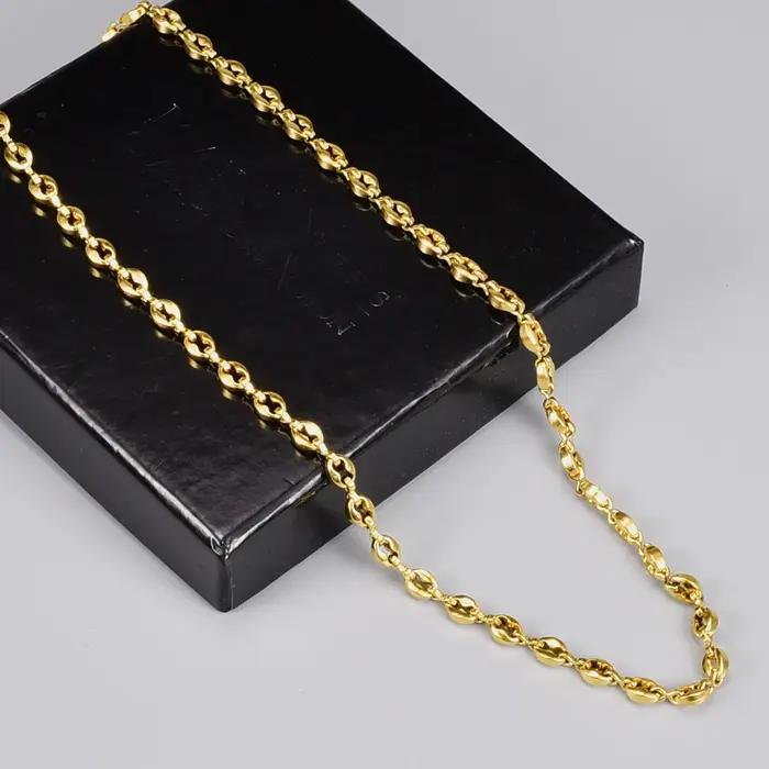 Collier ovale en grains de café