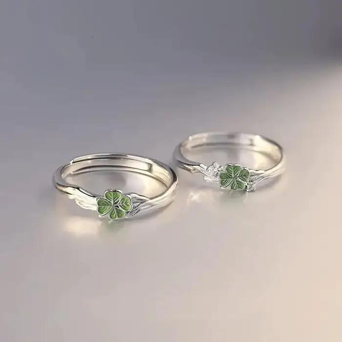▫ Bague de couple trèfle à quatre feuilles pour femmes et filles