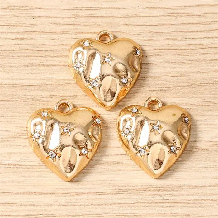 8 pièces de pendentifs en forme de cœur en alliage de cristal mignons de 17x18mm pour la fabrication