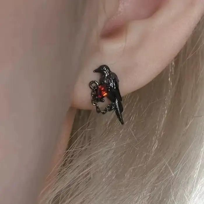Boucles d'oreilles gothiques en forme de corbeau rouge et noir pour femmes, style néo-gothique, accessoires de fête de vacances, boucles d'oreilles de personnalité uniques à la mode