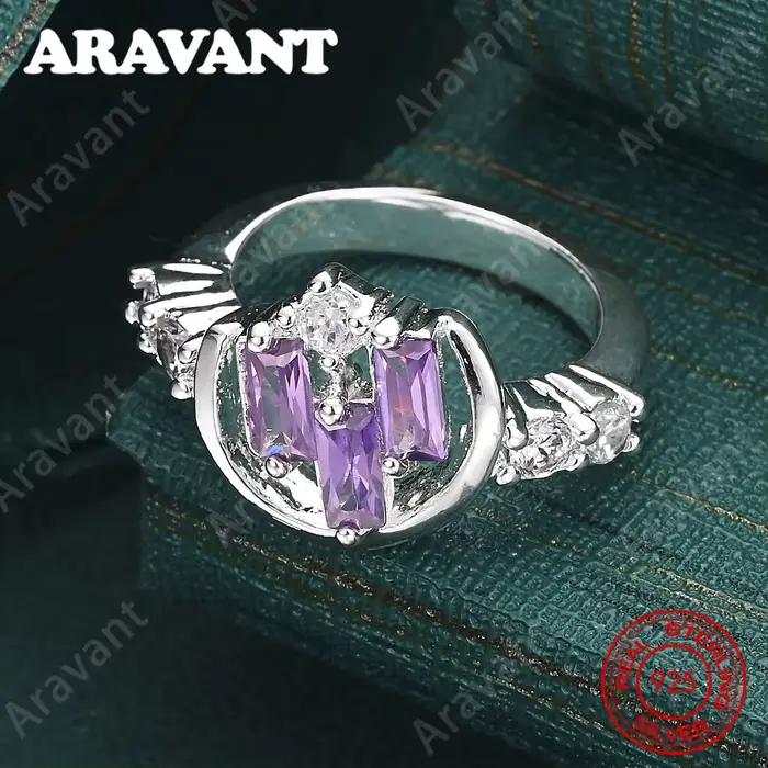 Bague en argent sterling 925 avec zircon violet à trois faces : un bijou vintage