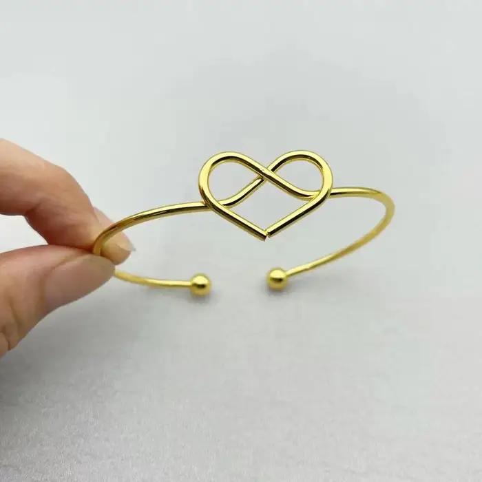 Nouveau Bracelet à ongles en diamant incolore personnalisé polyvalent avec Design de sens avancé
