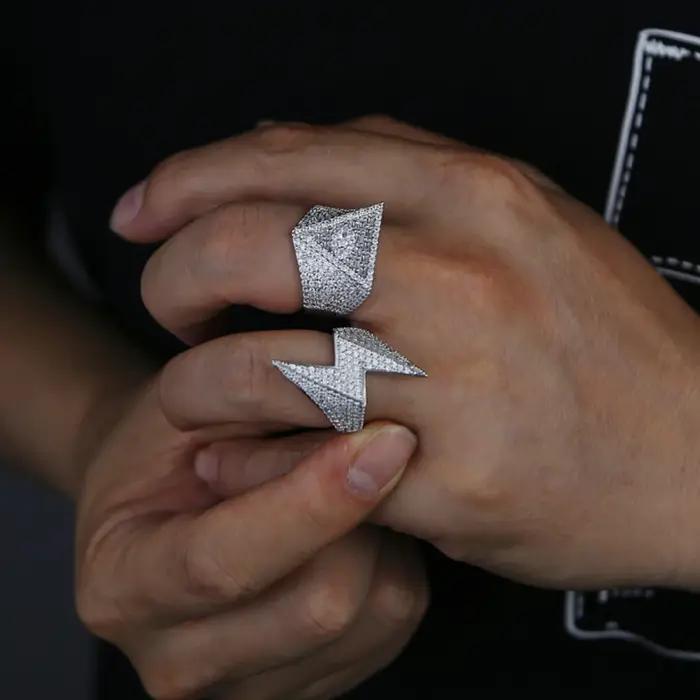 Bague maçonnique IlluminSauEye en plaqué or 18 carats avec zircone cubique pour hommes styles hip-hop rock tracker de sommeil humeur